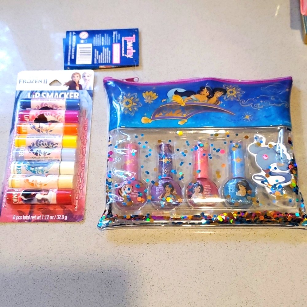 Disney Glitter Magic set & Lip smacker Set 🌟Brand New🌟
